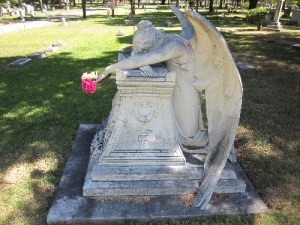 WeepingAngelGriefDallasGroveHillCemeteryLeighLunsford1